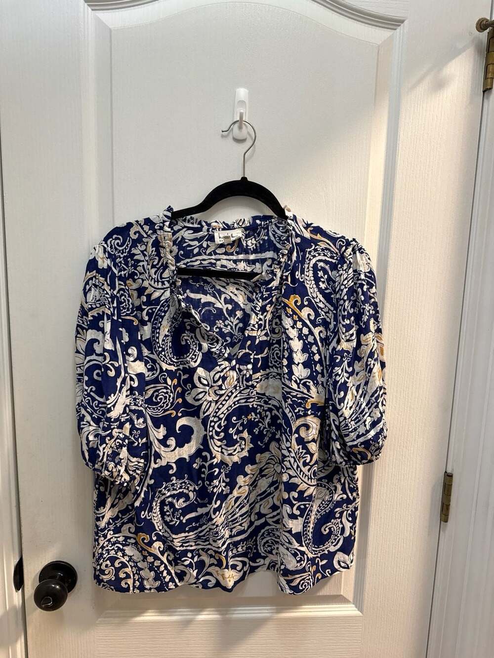 Nicole Miller New York Paisley Print Ruffle Neck Blouse Size L